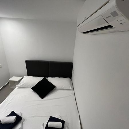 X Boutique Marinac Studio Apartments & Rooms Šibenik Exterior foto