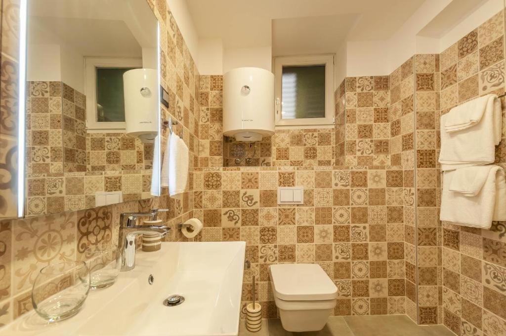 X Boutique Marinac Studio Apartments & Rooms Šibenik Exterior foto