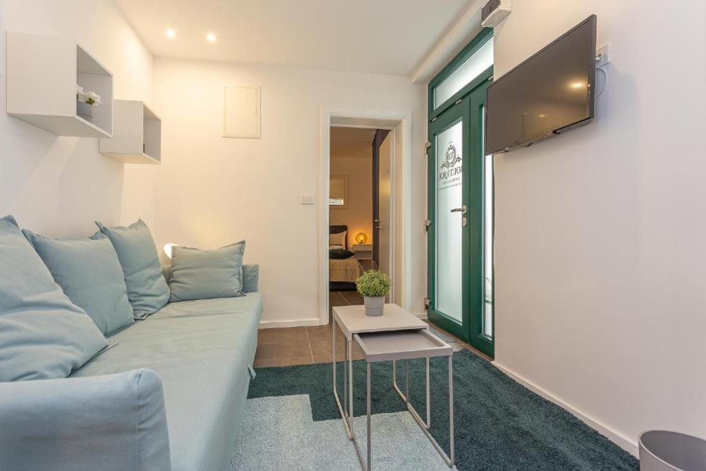 X Boutique Marinac Studio Apartments & Rooms Šibenik Exterior foto
