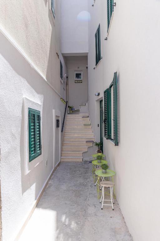 X Boutique Marinac Studio Apartments & Rooms Šibenik Exterior foto